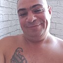 Знакомства: Виктор, 39 лет, Узловая