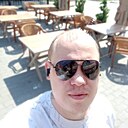 Знакомства: Виктор, 29 лет, Благовещенск