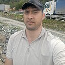Знакомства: Жора, 30 лет, Курган