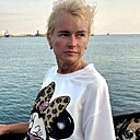 Знакомства: Виктория, 39 лет, Саратов