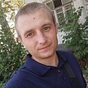 Знакомства: Илья, 30 лет, Амвросиевка