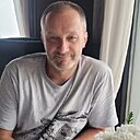 Знакомства: Виталий, 52 года, Магадан