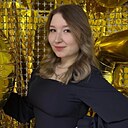 Знакомства: Кристи, 22 года, Омск