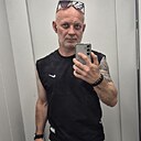 Знакомства: Дмитрий, 39 лет, Керчь