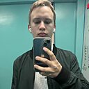 Знакомства: Олег, 23 года, Казань