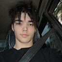 Знакомства: Илья, 18 лет, Москва