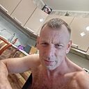 Знакомства: Александр, 44 года, Владивосток