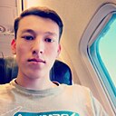 Знакомства: Артём, 25 лет, Москва