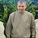 Знакомства: Батон, 46 лет, Бердск