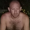 Знакомства: Артём, 36 лет, Каневская