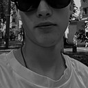 Знакомства: Igor, 19 лет, Киев