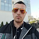 Знакомства: Costel, 31 год, Iași