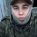 Знакомства: Данил, 24 года, Геническ