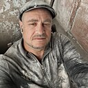 Знакомства: Олег, 42 года, Стаханов