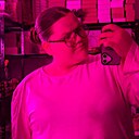 Знакомства: Вика, 19 лет, Тюмень