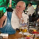 Знакомства: Yunis, 49 лет, Баку