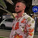 Знакомства: Edy, 33 года, Drobeta-Turnu Severin