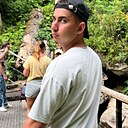 Знакомства: Максим, 23 года, Пинск