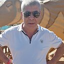 Знакомства: Арман, 57 лет, Калуга