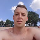 Знакомства: Евгений, 36 лет, Волхов