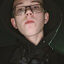 Знакомства: Егор, 18 лет, Тюмень