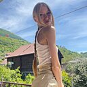 Знакомства: Юля, 25 лет, Москва