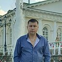 Знакомства: Максим, 35 лет, Павлово