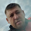 Знакомства: Олег, 41 год, Артем