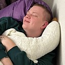 Знакомства: Данил, 20 лет, Амвросиевка