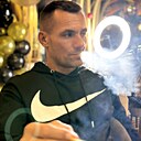 Знакомства: Максим, 46 лет, Таганрог