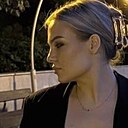 Знакомства: Елизавета, 19 лет, Пинега