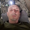 Знакомства: Денис, 32 года, Николаев