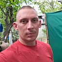 Знакомства: Денис, 33 года, Киселевск