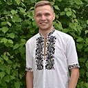 Знакомства: Олександр, 32 года, Миргород