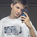 Знакомства: Илья, 19 лет, Москва