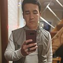 Знакомства: Рома, 25 лет, Нефтеюганск