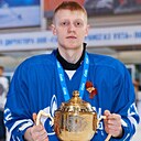 Знакомства: Максим, 21 год, Москва