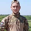 Знакомства: Александр, 27 лет, Игра