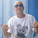 Знакомства: Кучерявый, 36 лет, Белгород