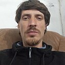 Знакомства: Андрей, 33 года, Урюпинск