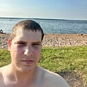 Знакомства: Евгений, 28 лет, Великие Луки