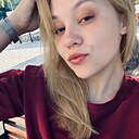 Знакомства: Анастасия, 19 лет, Новокузнецк