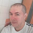 Знакомства: Илья, 41 год, Осинники