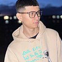 Знакомства: Жека, 20 лет, Степногорск