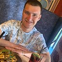 Знакомства: Илья, 27 лет, Ачинск