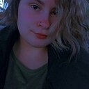 Знакомства: Ирина, 20 лет, Волхов