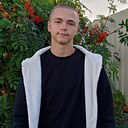 Знакомства: Данил, 19 лет, Карасук