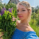 Знакомства: Ульяна, 32 года, Великий Новгород