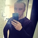 Знакомства: Валера, 31 год, Новосибирск