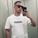 Знакомства: Антон, 30 лет, Димитровград